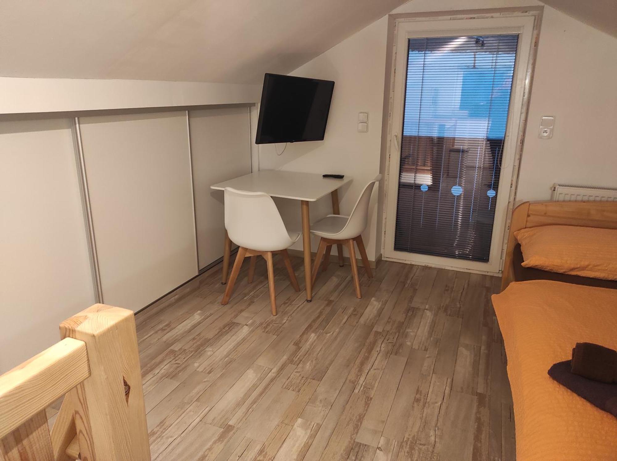 Family Apartments V Zatisi Dolni Morava Exterior photo